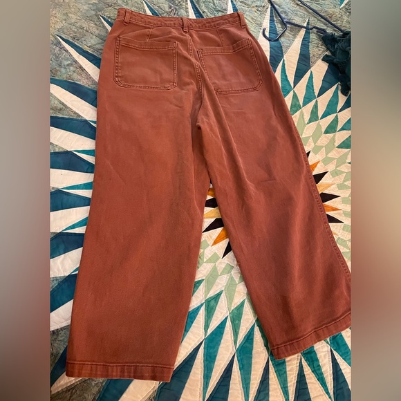 Universal Thread Rust color High Waist Flare Leg Crop Jeans - Picture 4 of 6